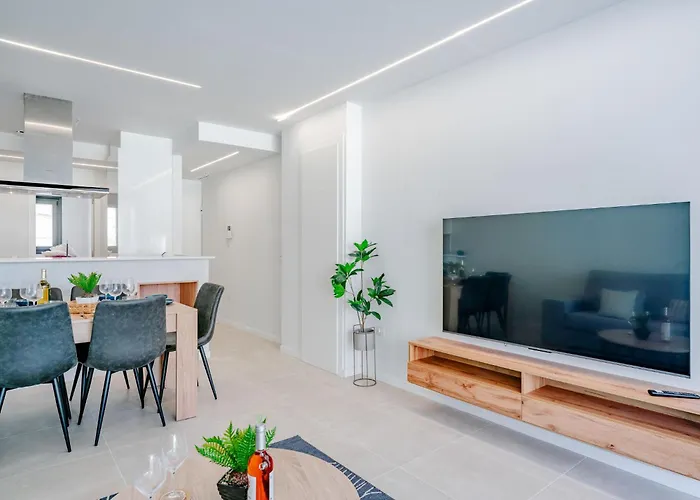 Romana-1 By Interhome Apartamento